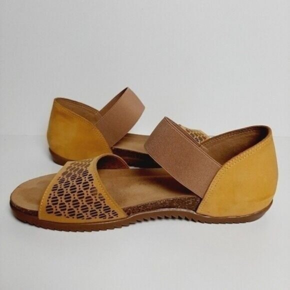 BOS & CO Open Toe Sandals Flats Summer Shoes Laser Cut Yellow Sz 9 - Picture 10 of 13